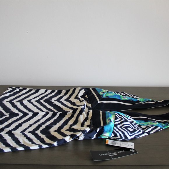 Carmen Marc Valco NWT Halter V-Neck Printed Tankini Top Swim Blue White Green S - Picture 2 of 8